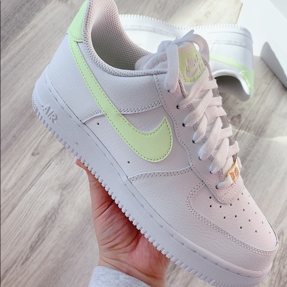 Nike Air Force 1 low - Picture 2 of 8